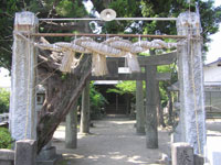 稲吉老松神社